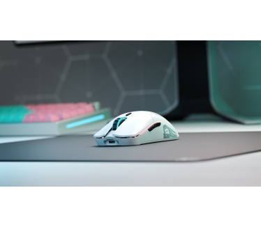 Glorious PC Gaming Race Model O Wireless Wit