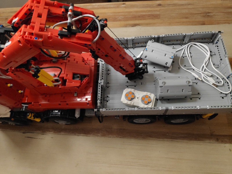 Afbeeldingslocatie: https://tweakers.net/i/qK0joURDK7NMLnigz0Di67xo9yI=/800x/filters:strip_icc():strip_exif()/f/image/kxMPjNJeJAtqSviKWKb6flrQ.jpg?f=fotoalbum_large