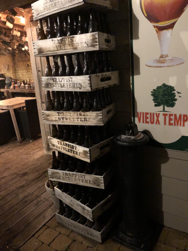 Afbeeldingslocatie: https://tweakers.net/i/qMDOXLbR7oOGYLIlHKzXP7_gSGg=/x800/filters:strip_icc():strip_exif()/f/image/1w3aHQyHLNI7DXXPRph74DqT.jpg?f=fotoalbum_large