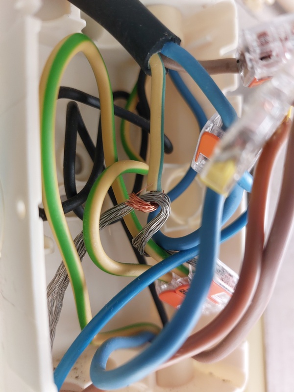Afbeeldingslocatie: https://tweakers.net/i/qQfQ7lpMVCxzyyt7B4t9uASUEng=/x800/filters:strip_icc():strip_exif()/f/image/skCYeoatTaDcu9Yv2EmfE8Gi.jpg?f=fotoalbum_large