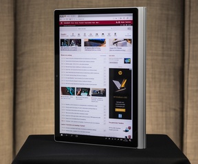Microsoft Surface Book 2