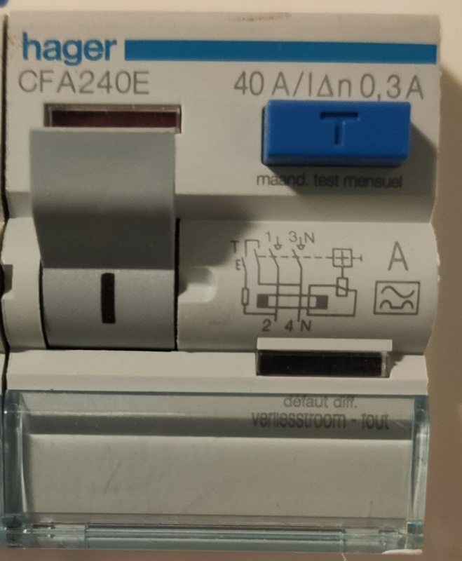 Afbeeldingslocatie: https://tweakers.net/i/qVdk1miInSCinmCDCstCn_Dl0aA=/x800/filters:strip_icc():strip_exif()/f/image/2zp4ayRFBlV9y050VOFLNgtQ.jpg?f=fotoalbum_large