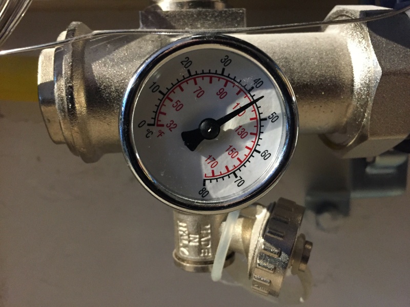 Afbeeldingslocatie: https://tweakers.net/i/q_jvH_vEsF98lHBXQmUGQWlq1fc=/800x/filters:strip_icc():strip_exif()/f/image/2x71UOKboH3d1m9LFoZjAk2P.jpg?f=fotoalbum_large