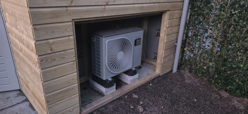 Afbeeldingslocatie: https://tweakers.net/i/qbfTcLD8Nkty-XZh0SHtou3VpcI=/800x/filters:strip_icc():strip_exif()/f/image/5xk1ujMKfZKteYP3S9iLCDTn.jpg?f=fotoalbum_large