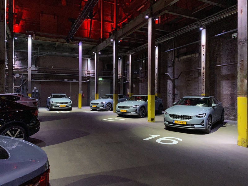 Afbeeldingslocatie: https://tweakers.net/i/qbxb230DZBvB-VJNsoSx3GfgR0o=/800x/filters:strip_icc():strip_exif()/f/image/9qPbM6C8NrR1MvBoLwJZNROS.jpg?f=fotoalbum_large