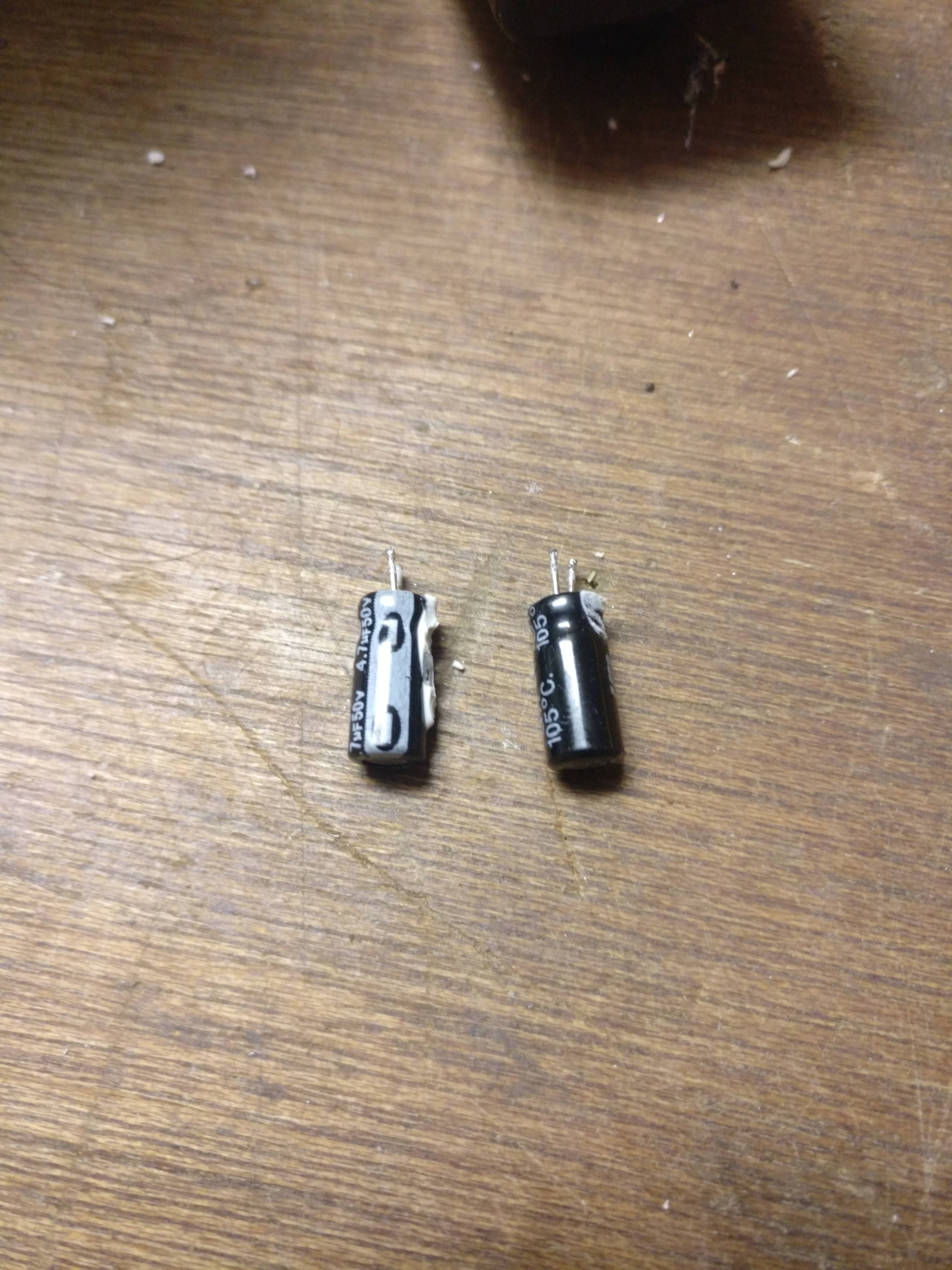 Repareren subwoofer (overleden zekering, + wellicht ???) Modding, mechanica en elektronica GoT