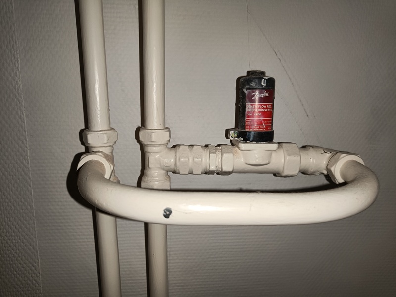 Afbeeldingslocatie: https://tweakers.net/i/qdJ8_uRiAPzVSdYG00qnUFRj6Ws=/800x/filters:strip_icc():strip_exif()/f/image/UN91ttRzBvsFZbFSKPJD0DUG.jpg?f=fotoalbum_large