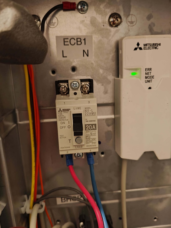 Afbeeldingslocatie: https://tweakers.net/i/qgtMzzvpRZ9YCNpF7Cznn1vUelg=/x800/filters:strip_icc():strip_exif()/f/image/sli8WX7hoEXsQXz703e6WNXx.jpg?f=fotoalbum_large