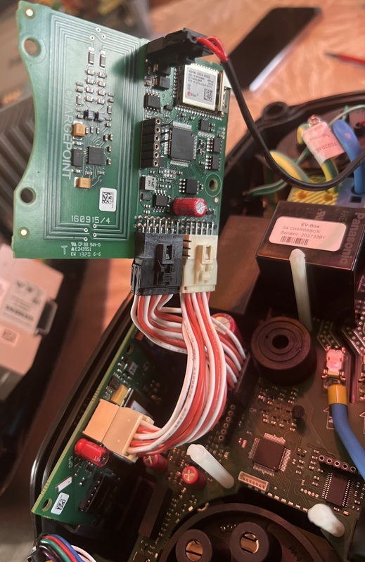 Afbeeldingslocatie: https://tweakers.net/i/qiHauK8ztu4pCbfUZdNT1lDE6jE=/x800/filters:strip_icc():strip_exif()/f/image/06XA6oE5kLRPybKR3JhZQFzv.jpg?f=fotoalbum_large