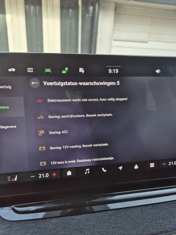 Afbeeldingslocatie: https://tweakers.net/i/qm6nO20wx46HHXDhz54wdXVNuHo=/x800/filters:strip_icc():strip_exif()/f/image/DZP5mVXyMlg3ZylpiTL6VdnZ.jpg?f=fotoalbum_large