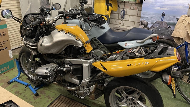 Afbeeldingslocatie: https://tweakers.net/i/qn5-7bsXcMEgpn9G5u2w5M_UStc=/800x/filters:strip_icc():strip_exif()/f/image/qcxZjKkT5bSomgN3Yy5rwulX.jpg?f=fotoalbum_large