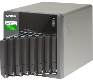 QNAP TVS-882ST3