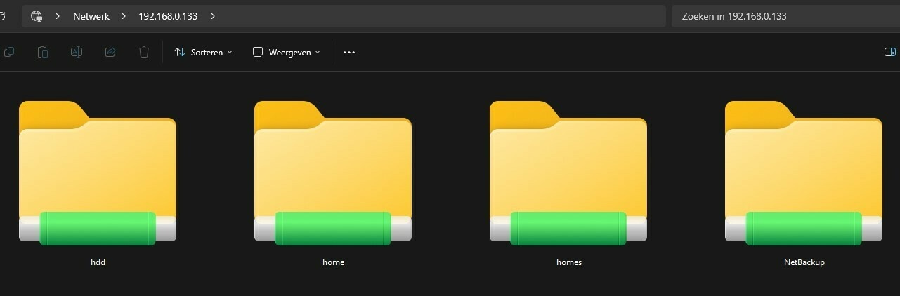 Afbeeldingslocatie: https://tweakers.net/i/qophuiq3fsS-jhlGXqhIWFr9Lag=/m/383141/1R4OOxy2yKg6GohLfEUcFcjtJOVUWoEvKXIqVS2j5aEoFWs1ZL.jpeg