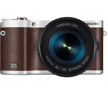 Samsung NX300M + 18-55mm f/3.5-5.6 OIS i-Function + SEF-8A Flitser Bruin