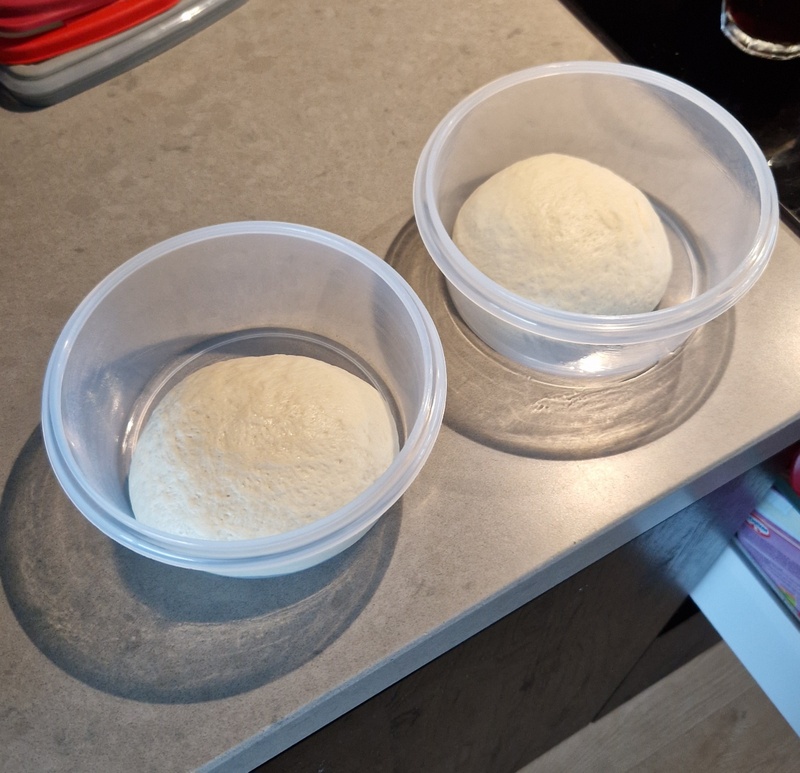 Afbeeldingslocatie: https://tweakers.net/i/qsOn4EonKns6k3sQUneSa6YHaTw=/800x/filters:strip_icc():strip_exif()/f/image/dIQ8XbsLkhaFq60UxBCMy36H.jpg?f=fotoalbum_large