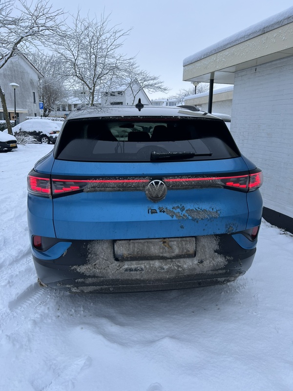 Afbeeldingslocatie: https://tweakers.net/i/qtxjLg_nbNTWLnOmwwCn8tAU3JY=/x800/filters:strip_icc():strip_exif()/f/image/HPQBtdFV62qt7sf7qrrMCFne.jpg?f=fotoalbum_large