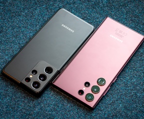 Samsung Galaxy S21 Ultra versus S22 Ultra