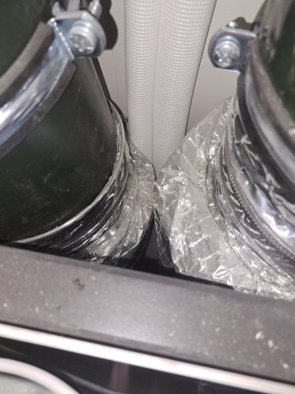 Afbeeldingslocatie: https://tweakers.net/i/qvd2lsaBchLzKY03Y6Fen4FE_sw=/x800/filters:strip_icc():strip_exif()/f/image/hV1lYkNl9JItr3YkmA2vHDg7.jpg?f=fotoalbum_large