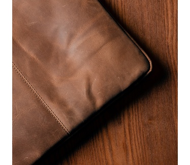 Accezz Leather Laptop hoes met rits 15-16 inch - Laptopsleeve - Cognac