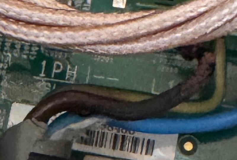Afbeeldingslocatie: https://tweakers.net/i/qxNgg0gFVodP4DSRNy0xhfHg8cQ=/800x/filters:strip_icc():strip_exif()/f/image/HtUehq7gvu5UD5zbmpAf4FlQ.jpg?f=fotoalbum_large