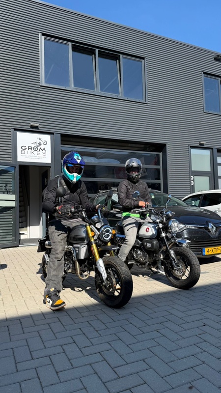 Afbeeldingslocatie: https://tweakers.net/i/qyYXTePEsJRDIwBukWNAP_NeMOs=/x800/filters:strip_icc():strip_exif()/f/image/6DQYpR6P4vbQKZ2j97ixW8m0.jpg?f=fotoalbum_large