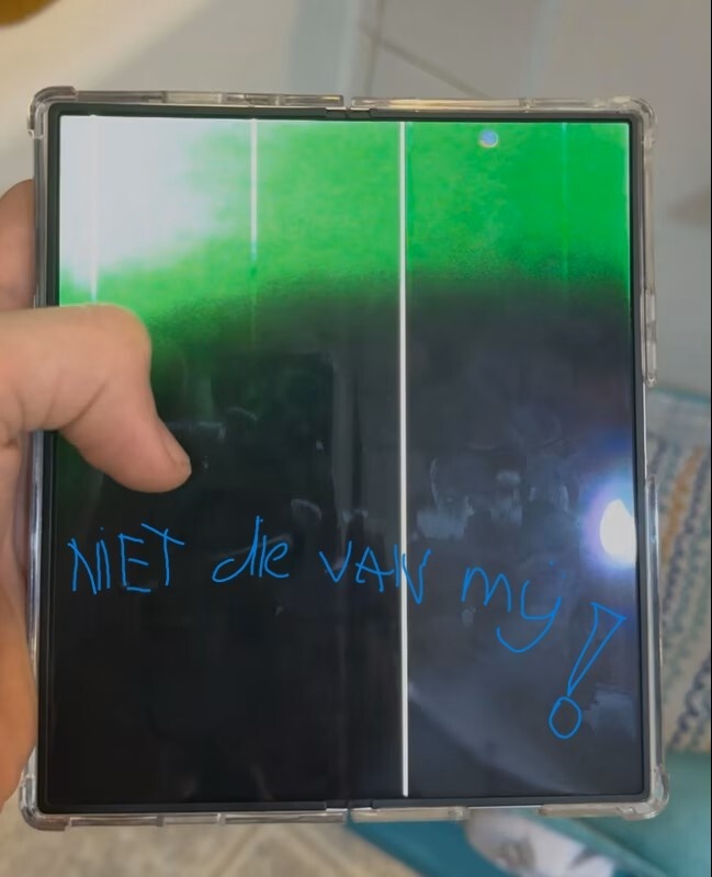 Afbeeldingslocatie: https://tweakers.net/i/r-Q8VdkPPLT5SMYKzMVZ4dHAnLg=/fit-in/4920x3264/filters:max_bytes(3145728):no_upscale():strip_icc():strip_exif()/f/image/a69QRpPgaUerGHWOpIBZaOsj.jpg?f=user_large