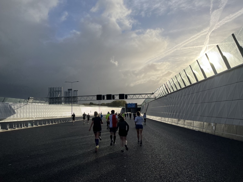 Afbeeldingslocatie: https://tweakers.net/i/r0DsL0Xvn2XnlYslQzx1KbXiiB4=/800x/filters:strip_icc():strip_exif()/f/image/2Qho1GRJiYIagqBExN2gSgcy.jpg?f=fotoalbum_large