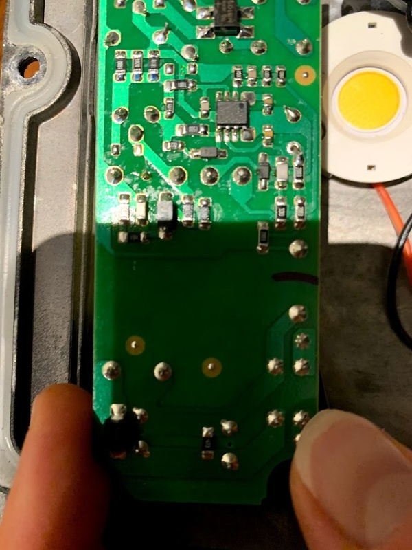 Afbeeldingslocatie: https://tweakers.net/i/r222kJZKgSdz4yzY-xL25Owe_Uo=/x800/filters:strip_icc():strip_exif()/f/image/4jnXh3epoHWY4AsBnaDKEHva.jpg?f=fotoalbum_large