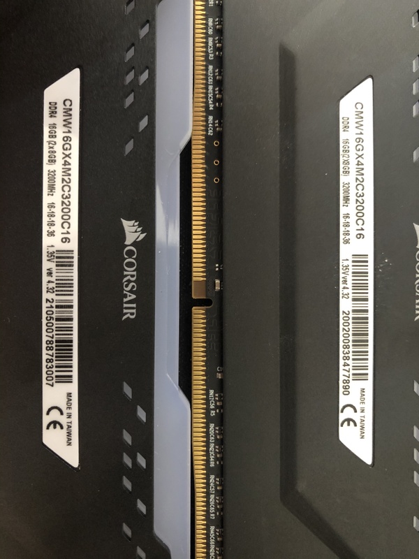 Afbeeldingslocatie: https://tweakers.net/i/r2JIOcAoiduQ3KEmQIEwHF7RNoU=/x800/filters:strip_icc():strip_exif()/f/image/26k3tWOEDpeVxI1oCPfWaQlP.jpg?f=fotoalbum_large