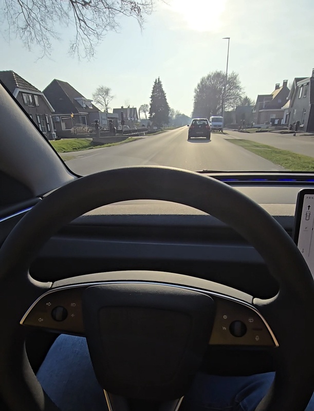 Afbeeldingslocatie: https://tweakers.net/i/r3qe7YsrvPhvIkkT48rmYWkZW9I=/x800/filters:strip_icc():strip_exif()/f/image/rMbIjdXtvnVsGxXDz5rvcYaJ.jpg?f=fotoalbum_large