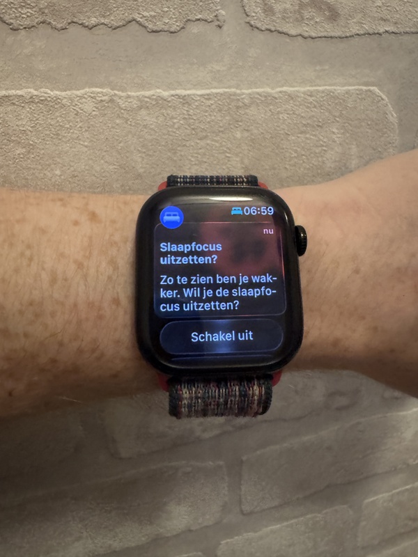 Afbeeldingslocatie: https://tweakers.net/i/r47rm_Z9EyEEYIZs9Vr2lnLKgU8=/x800/filters:strip_icc():strip_exif()/f/image/5zCD6zeBA1NFOhx4iWY0Mmy8.jpg?f=fotoalbum_large