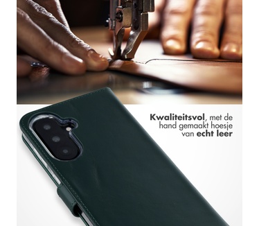 Selencia Echt Leren Bookcase Samsung Galaxy A37 (5G) - Groen