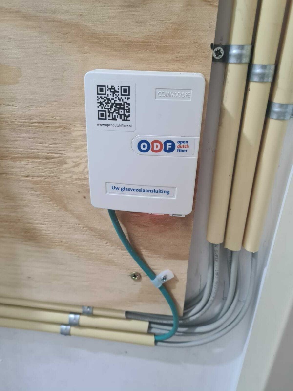 Afbeeldingslocatie: https://tweakers.net/i/r5emp6wvi9t-b0JWAP6O_DR801U=/x800/filters:strip_icc():strip_exif()/f/image/BJHy2gnV7CVAoSrcHczHJbuO.jpg?f=fotoalbum_large