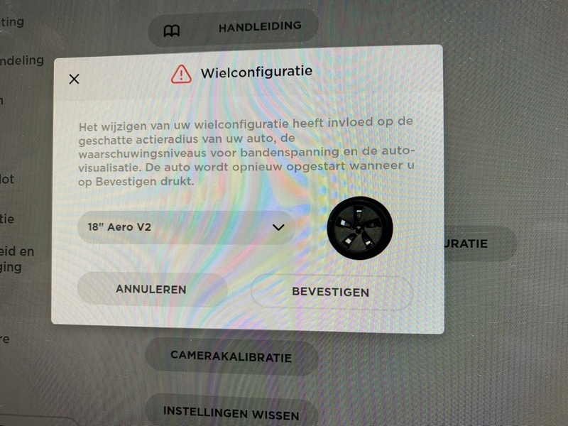 Afbeeldingslocatie: https://tweakers.net/i/rD46NA_6lJONjcUaVLibJ5MICIA=/800x/filters:strip_icc():strip_exif()/f/image/BWKlTqJliLhuewfzFSxSxxxP.jpg?f=fotoalbum_large