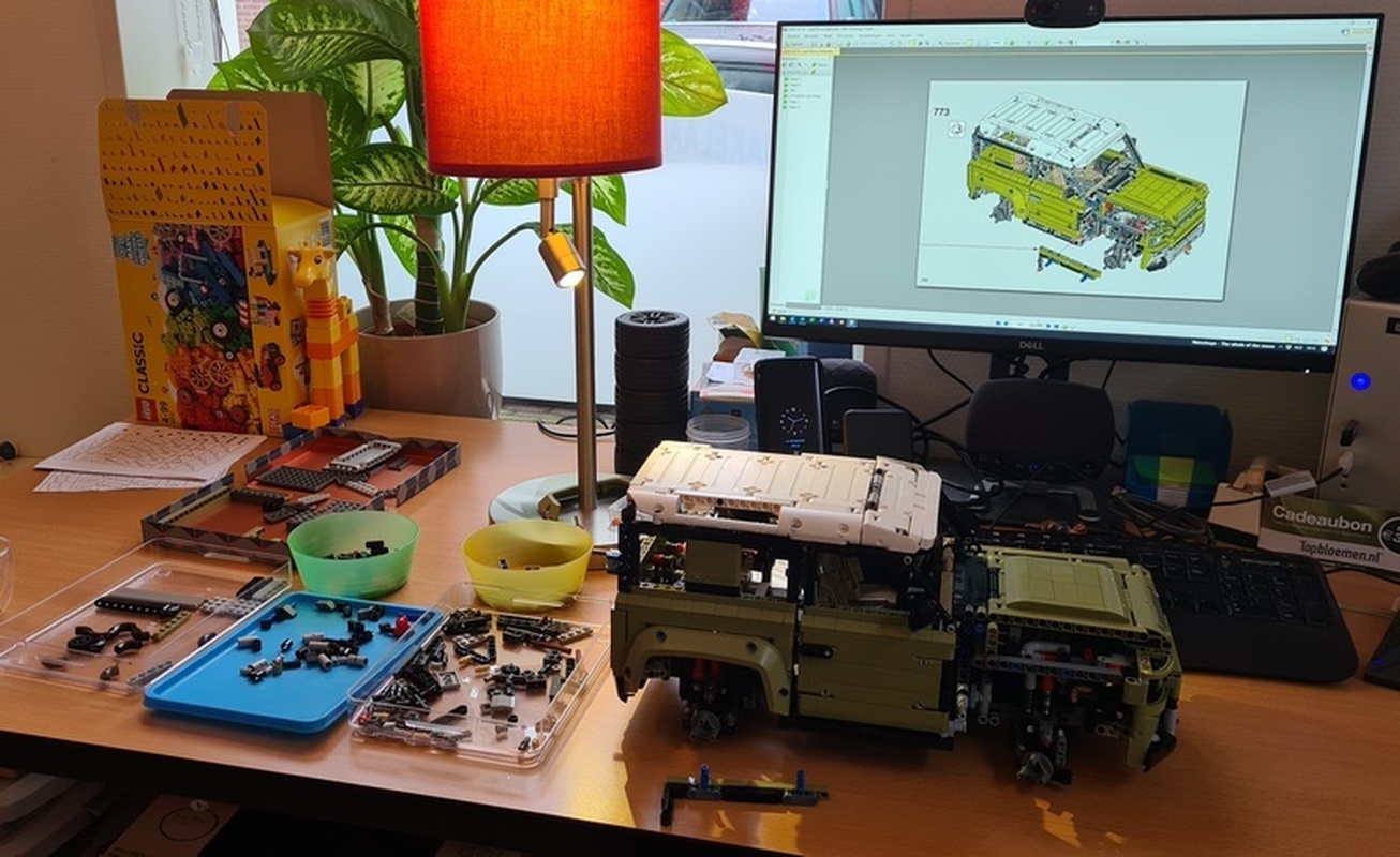 Afbeeldingslocatie: https://tweakers.net/i/rEya30WAPdJRsaxVeL1ITfYF5AI=/full-fit-in/4920x3264/filters:max_bytes(3145728):no_upscale():strip_icc():fill(white):strip_exif()/f/image/HpKS27icIbAxAGwOCFfFrft8.jpg?f=user_large