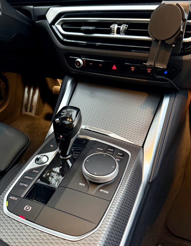 Afbeeldingslocatie: https://tweakers.net/i/rH8yu3qPvsnk2NeWT5x3S9I_Nq0=/x800/filters:strip_icc():strip_exif()/f/image/y9qLGTtZXeCGADbbq4MiVn09.jpg?f=fotoalbum_large