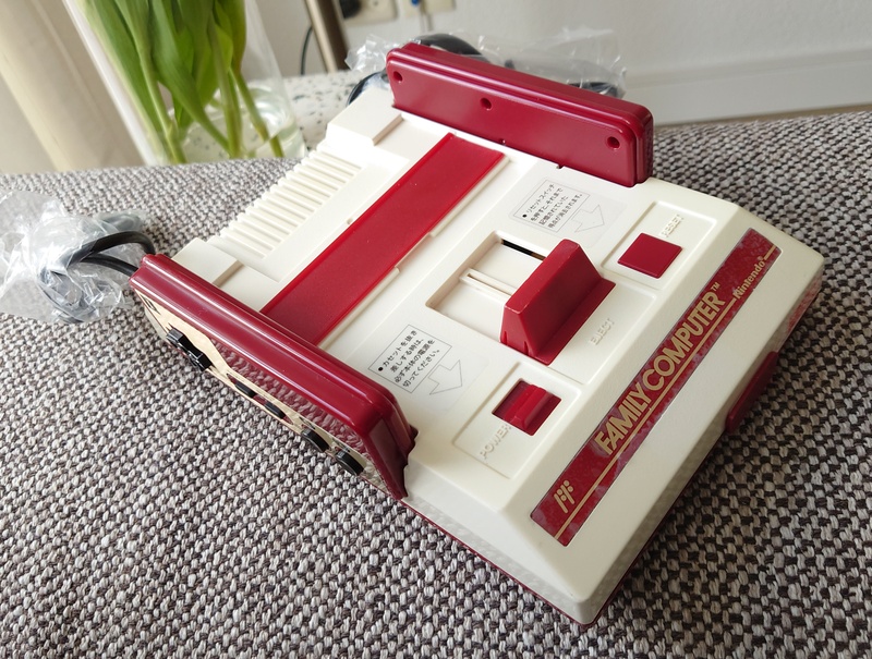 Afbeeldingslocatie: https://tweakers.net/i/rI4Ffq32WZ9gT4wEUS6O2Pv22K8=/800x/filters:strip_icc():strip_exif()/f/image/ETMBsHhGDVxYAR4WAYRXrRF1.jpg?f=fotoalbum_large