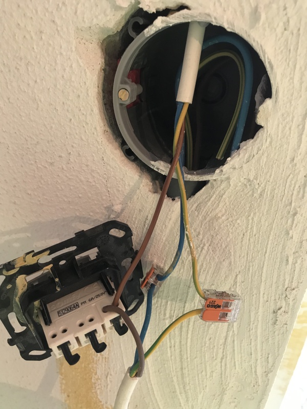 Afbeeldingslocatie: https://tweakers.net/i/rI5KWjiWzsQ3eWH_M3_anayScFI=/x800/filters:strip_icc():strip_exif()/f/image/dV4RHVn0p1pgRe1hWi6O98wf.jpg?f=fotoalbum_large