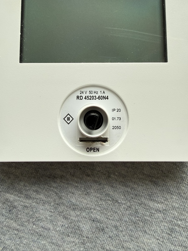 Afbeeldingslocatie: https://tweakers.net/i/rJfkgvo1Zn6xzbqEKSolsiyzX_I=/x800/filters:strip_icc():strip_exif()/f/image/6hpbFhR6WXDHRflIVa7gIIoc.jpg?f=fotoalbum_large