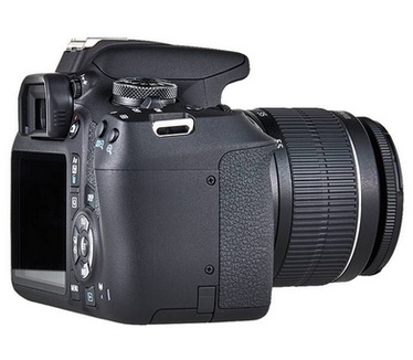 Canon EOS 2000D