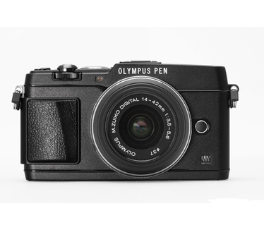 Olympus PEN E-P5 + M. ZD 14-42mm Zwart