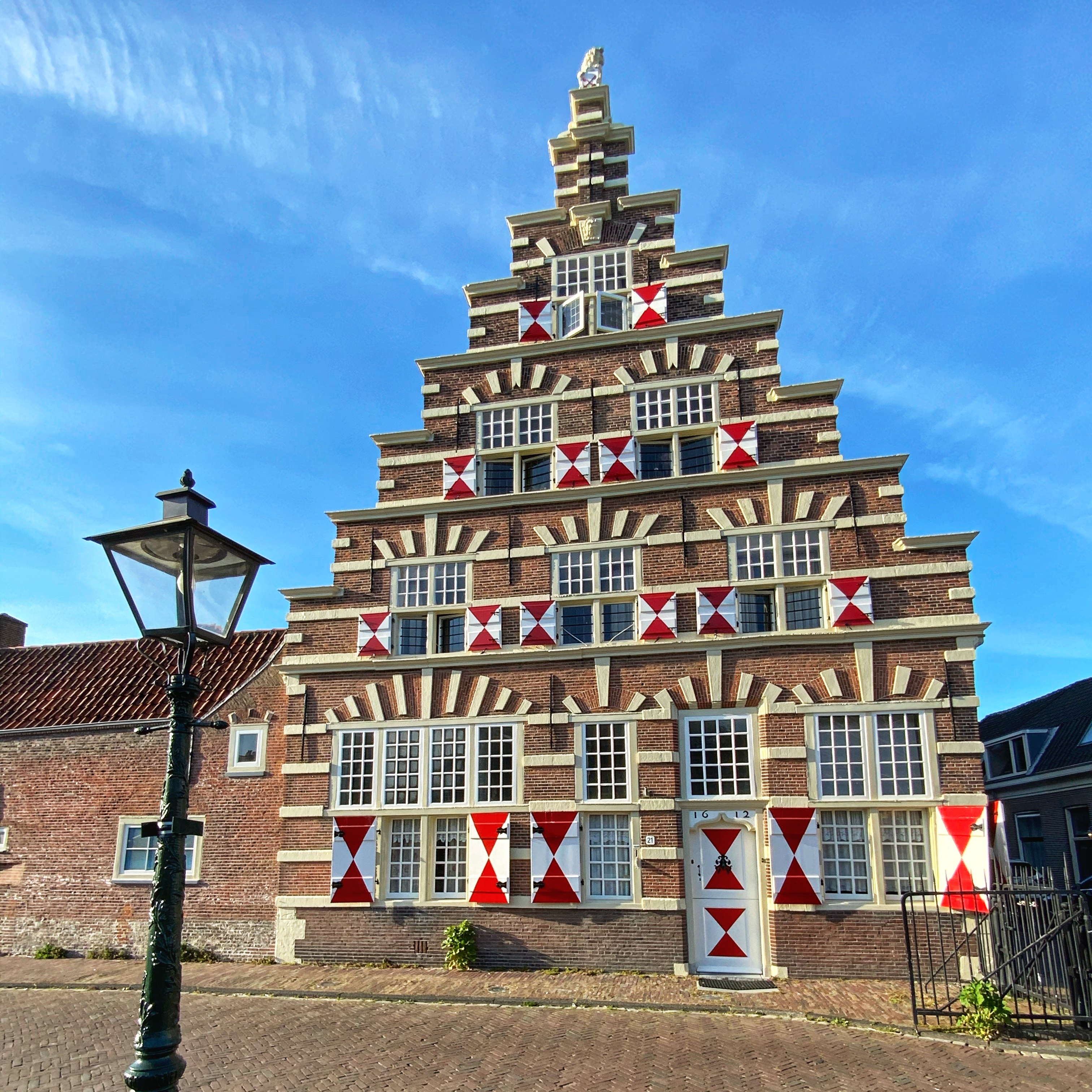 Afbeeldingslocatie: https://tweakers.net/i/rUegXFKWsug5o9u3-l6jKPhH4DU=/f/image/OaRsG13Ee2GWcZTbo0LJaKgP.jpg
