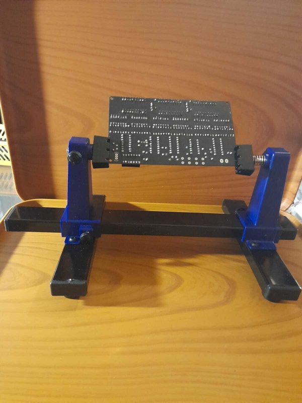 Afbeeldingslocatie: https://tweakers.net/i/rVjei2NA4yjgi5X2azERZx8DedQ=/x800/filters:strip_icc():strip_exif()/f/image/brVgVIKBz1JGVzVBpMx2WfgA.jpg?f=fotoalbum_large