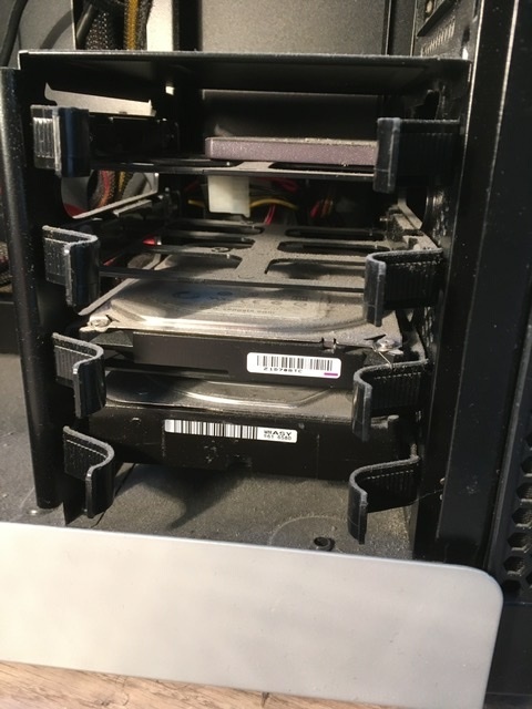 Afbeeldingslocatie: https://tweakers.net/i/rWnDtC_xYRstxB94KQ1wANrliRU=/full-fit-in/4920x3264/filters:max_bytes(3145728):no_upscale():strip_icc():fill(white):strip_exif()/f/image/wjRO3JrxiSsXFUL9n5fk4a8s.jpg?f=user_large