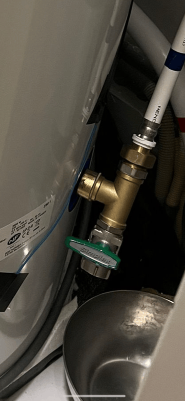 Afbeeldingslocatie: https://tweakers.net/i/rXu_4zEAP5HD2M2Sr9N6gW3c0HY=/x800/filters:strip_exif()/f/image/3QCB3qrDtGE0OgaL7UwA2Aj0.png?f=fotoalbum_large