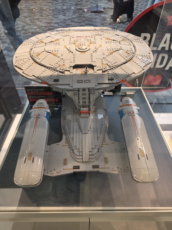 Afbeeldingslocatie: https://tweakers.net/i/rbWW2PBDXaUbdFPyblqe36ammCA=/x800/filters:strip_icc():strip_exif()/f/image/o3yQnhMr3kpErIUlPlJ3iSCt.jpg?f=fotoalbum_large