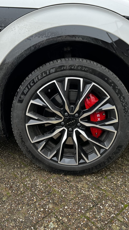 Afbeeldingslocatie: https://tweakers.net/i/rcOOTfQ2QylkJ2lUD54hYxgLbC4=/x800/filters:strip_icc():strip_exif()/f/image/OxEI4ZypOF81eFaXlZpwSsmG.jpg?f=fotoalbum_large