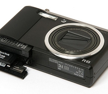 Ricoh R8