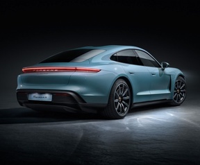 Porsche Taycan 4S