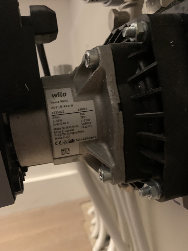 Afbeeldingslocatie: https://tweakers.net/i/rhA87YOHCmmL0qwx8RF3Oz1a9lQ=/x800/filters:strip_icc():strip_exif()/f/image/TUNjzAjxmdmrn5cesdJtw3MY.jpg?f=fotoalbum_large